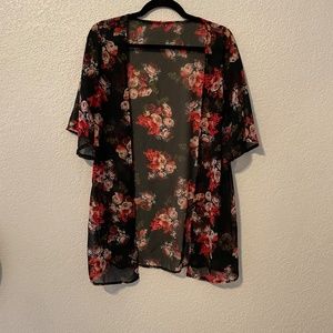 Women's Black Floral Kimono Size Small